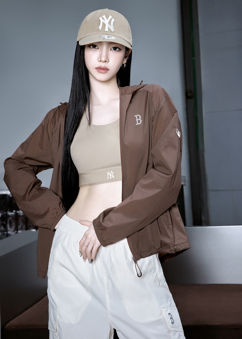 MLB, 카리나와 함께한 26SS 썸머 화보 공개 791-Image